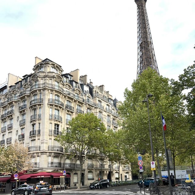 The best hotel at Paris near Eiffel Tower