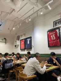 香港探店 佐敦美食 Lockeroom 快餐店
