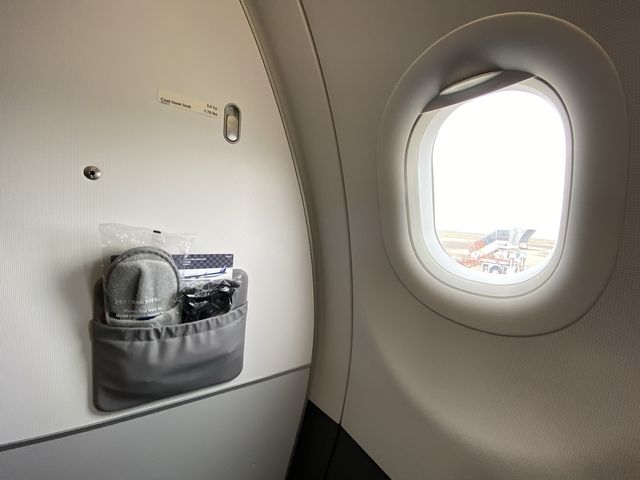 羽田空港→秋田空港　プレミアムクラスの旅