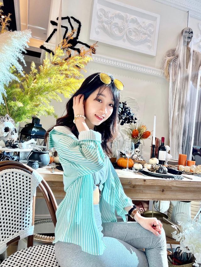 尖沙咀一處滿有法國宮廷風Cafe☕️ 遊走凱旋門吧