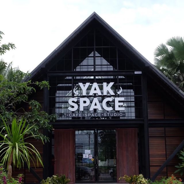 “YAK SPACE “  cafe @krabi 