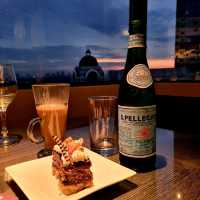 HILTON PETALING JAYA หรูหราท่ามกลางมนต์ขลัง