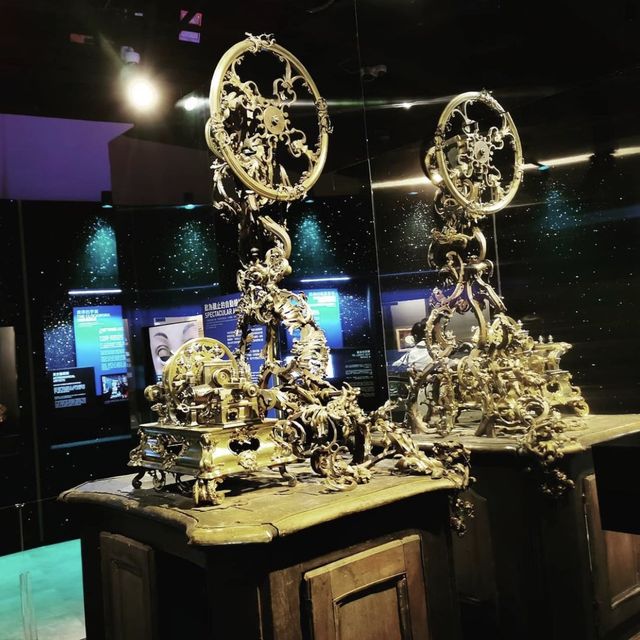 HONG KONG SCIENCE MUSEUM/HONG KONG MUSEU