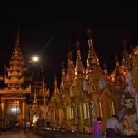 Visiting Shwedagon Pagoda, the most expensive pagoda in the world