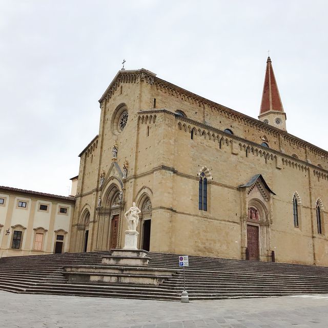  意大利 🔶Arezzo