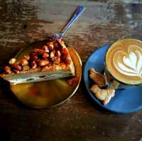 ☕ Coffee + Cream 🍰
