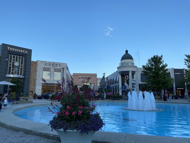 Easton Center - Nice Place for shopping