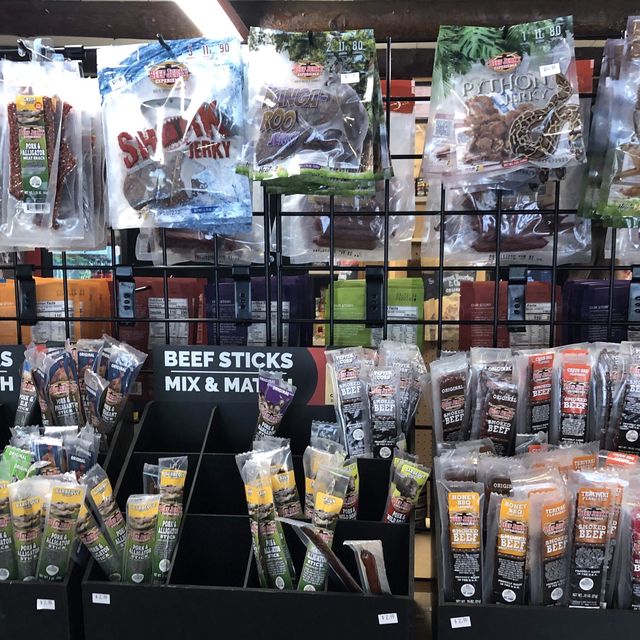 美國｜北卡羅萊納州 切羅基 意想不到肉乾店