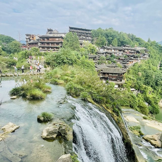 Furongzhen - Magical Waterfall Village 
