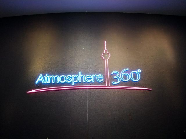 REVOLVING RESTAURANT @ ATMOSPHERE 360!