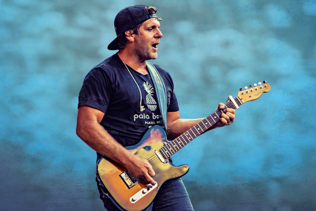 Billy Currington & Kip Moore (Cincinnati) | The Andrew J Brady Music Center