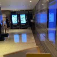Royal Plaza Hotel. 帝京酒店