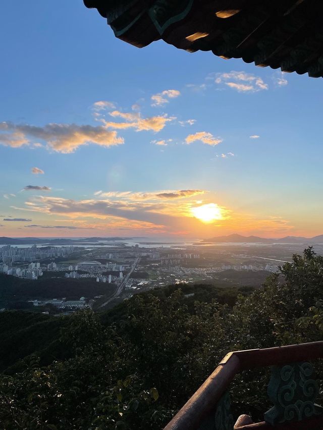 야경이 멋드러진 인천의 명산 “계양산”
