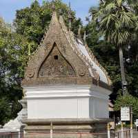 Wat Xiengthong ວັດຊຽງທອງ