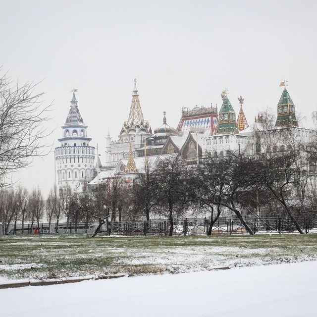 มาตลาดในวันที่ตลาดปิด Izmailovsky market moscow