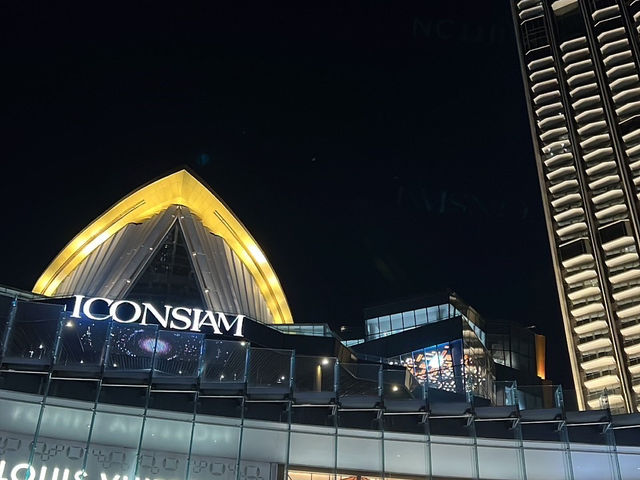 ห้างใหญ่ห้างดัง ICONSIAM 🏢🛍️
