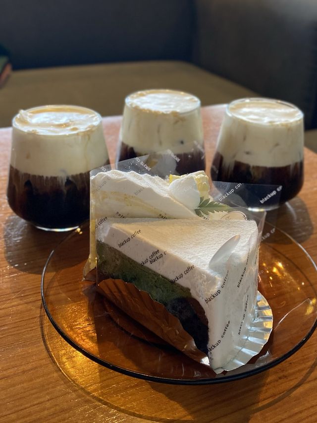 부산근교 기차뷰 루프탑 카페