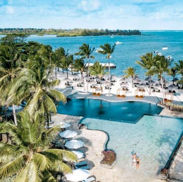 Mauritius –All About Coral Reefs & Beach