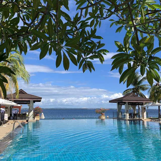 Weekend Vibes | Crimson Resort & Spa Mactan!