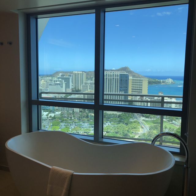 【ハワイ】扉を開けたらそこは絶景‼️