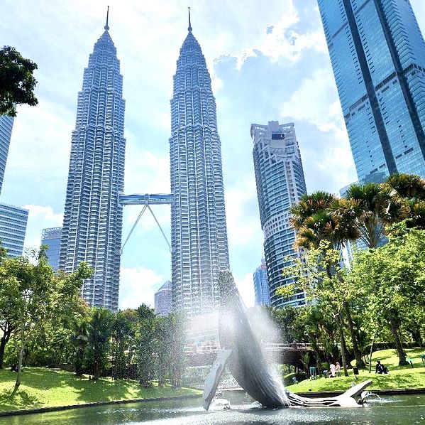 KLCC Park - Jalan Ampang, KUL