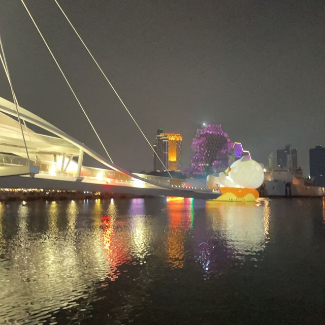 台灣設計展在高雄駁二，高品質藝術作品