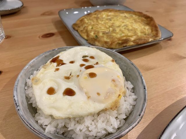 IKEA裝潢台式飯館google4.5星 - 招治飯店