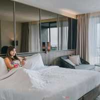 ที่พักติดริมชายหาด rooftop beachbar seafood 