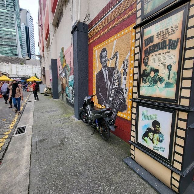 Amazing Finds at Jalan TAR Bazaar