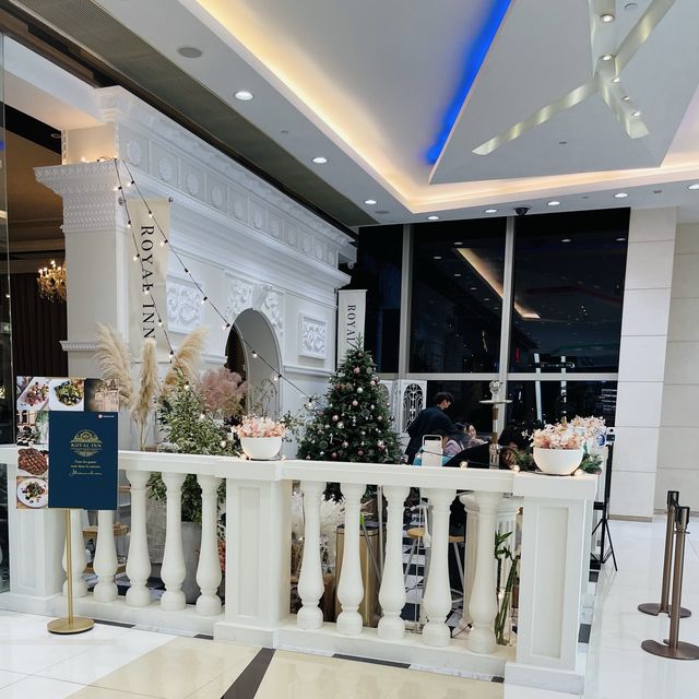 ⚜️人氣打卡餐廳ROYAL INN 