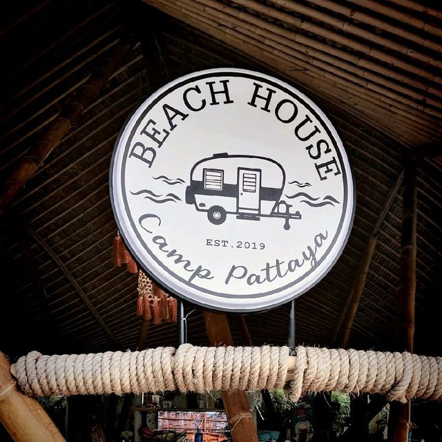 BEACH HOUSE CAMP PATTAYA 