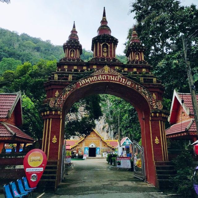 วัดพุทธสถานถ้ำปลา

🙏🙏