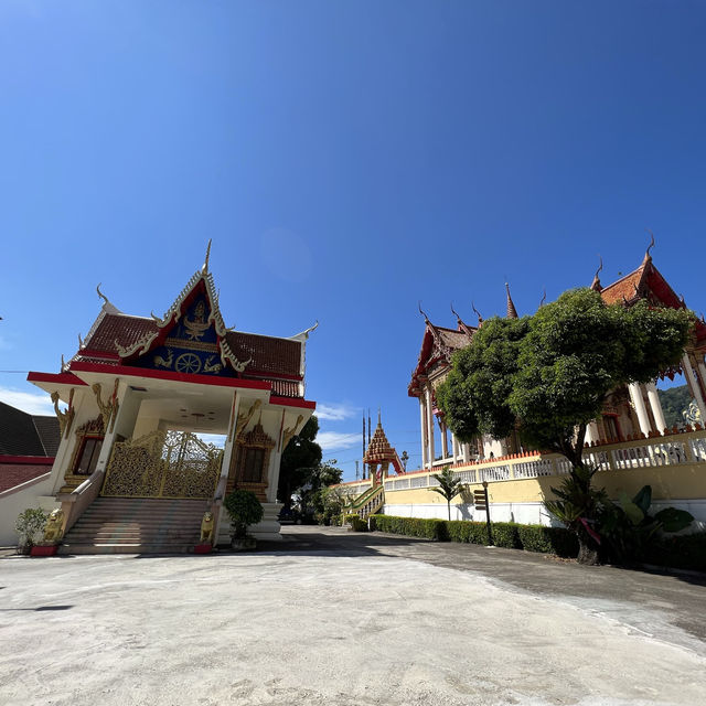 วัดสุวรรณคีรีวงก์ วัดงามริมเขา