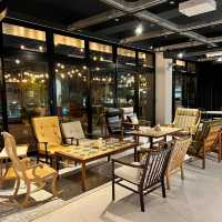 台南 最美工業風 U.I.J Hotel & Hostel 友愛街旅館🏨一座設計旅店與青年旅舍的全新跨界旅館！