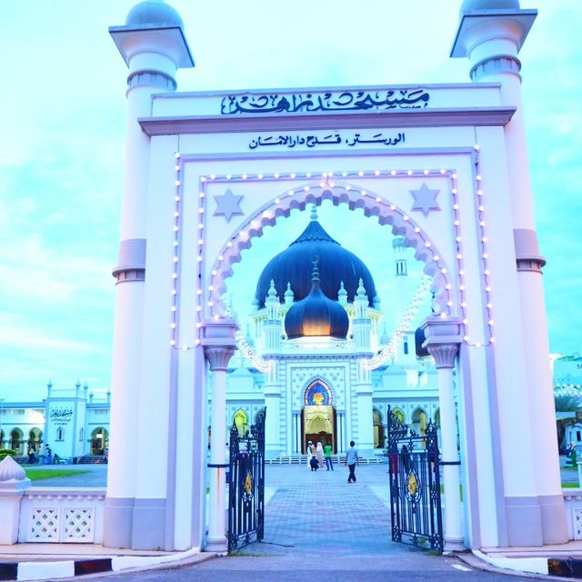 “อลอร์ สตาร์” (Alor Setar) มาเลเซีย