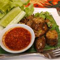 อาหารเหนือต้องมาเยือน...เฮือนเพ็ญ