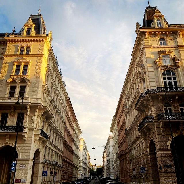 The breathtaking Rathausplatz
