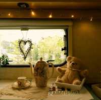 Krabi Home Run - กระบี่ "คาเฟ่รถบ้าน
