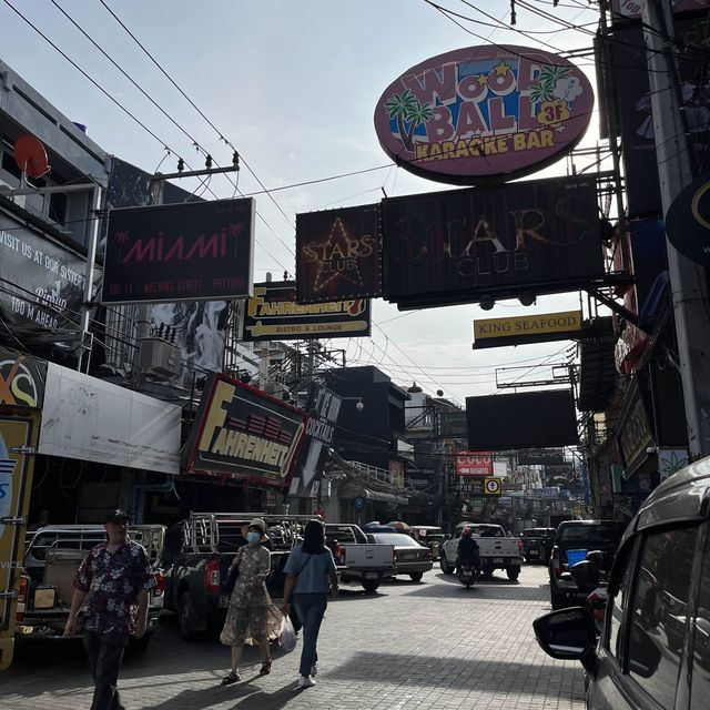 relaxing 2d1n at pattaya