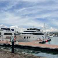 yacht at sentosa cove 
