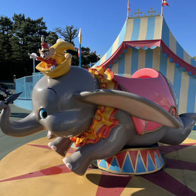 東京ディズニーランド】空飛ぶダンボ | Trip.com 浦安