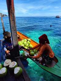 Beautiful Island in Semporna, Sabah😍