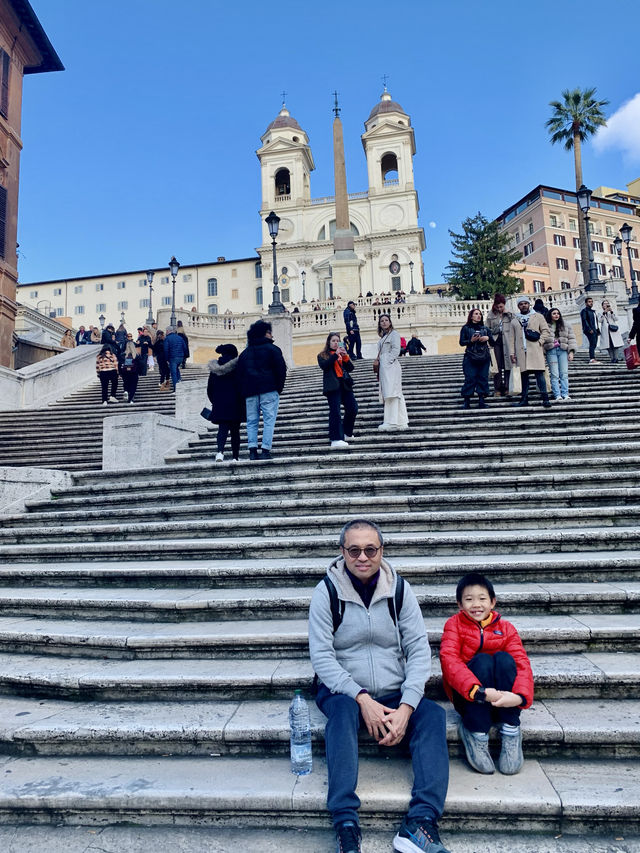 Strolling in Rome | Wandering between historical reality