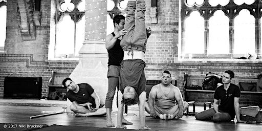 Handstand Workshop w/ Sainaa (LONDON SCHOOL OF HANDBALANCE COMES TO BERLIN) | Flow Motion Studio Neukölln