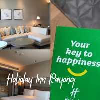 รีวิวพักห้องสวีทอย่างดีที่ Holiday Inn Rayong 