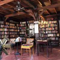 Cafe for knowledges 