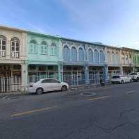 Urban seren(dip)ity of Phuket Town