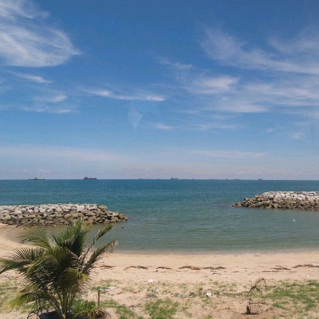 หาดแสงจันทร์