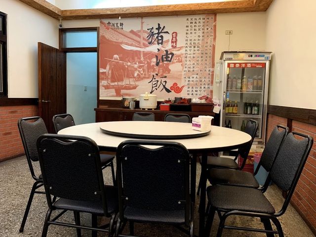 台灣菜餐廳。阿寬師擔仔麵