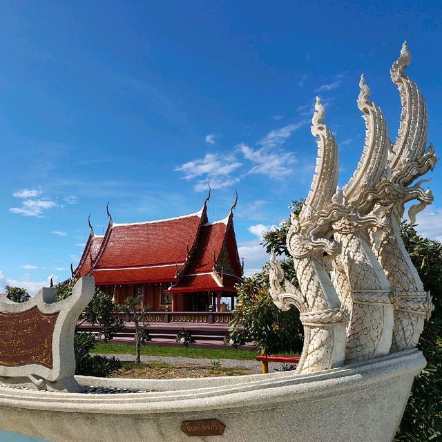วัดนอกปากทะเล